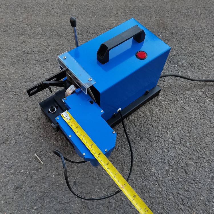 郑重声明:本网站所刊载的所有资料及图表仅供参考使用