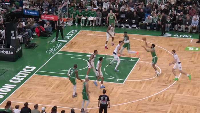 塔图姆复出后凯尔特人攻防全面升级 争冠前景明