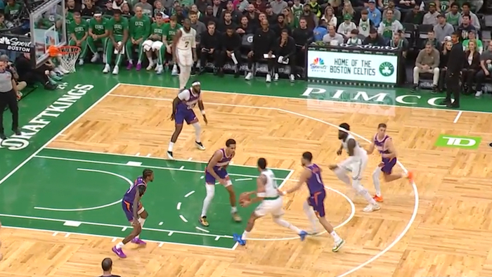 塔图姆复出后凯尔特人攻防全面升级 争冠前景明