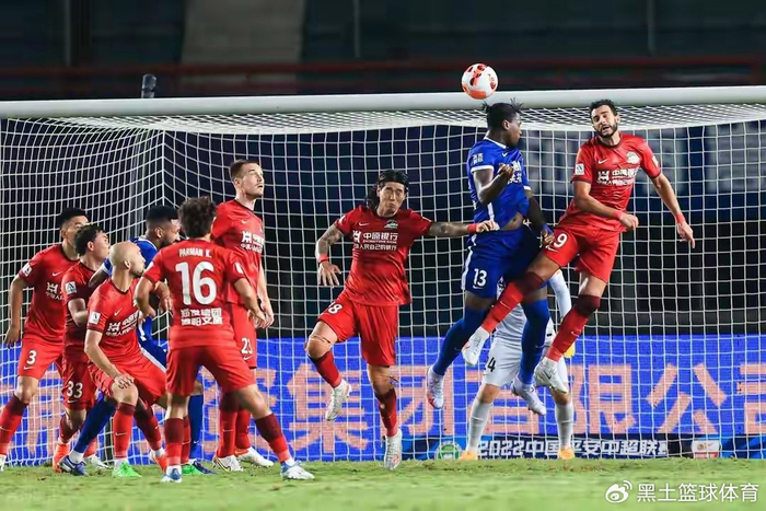 河南队外援策略揭示中超战术变革：身体对抗成