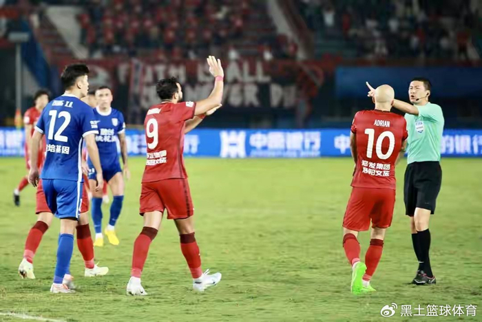 河南队外援策略揭示中超战术变革：身体对抗成