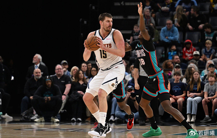 约基奇29+14+9失误创赛季新高 掘金爆冷负灰熊跌至